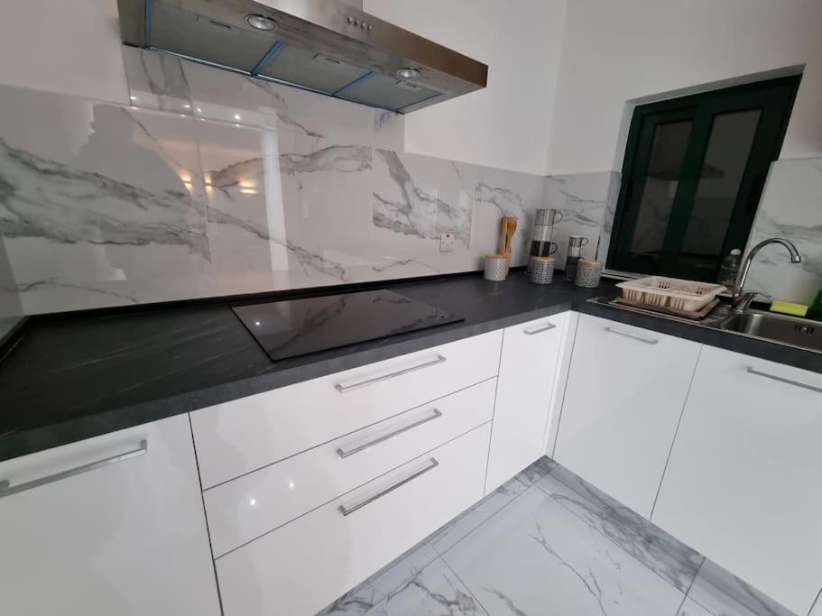 2 Bedroom Apartment In Bugibba St. Paul's Bay Exteriör bild